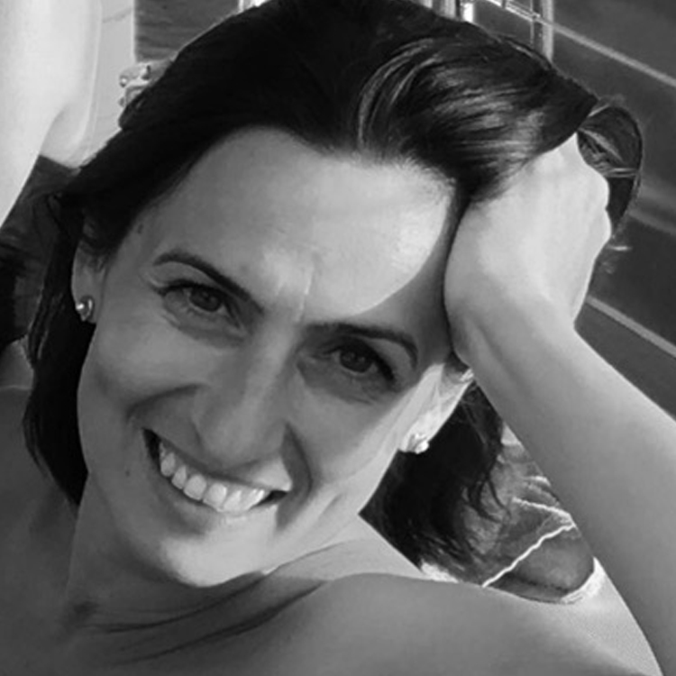 Deák Kriszta